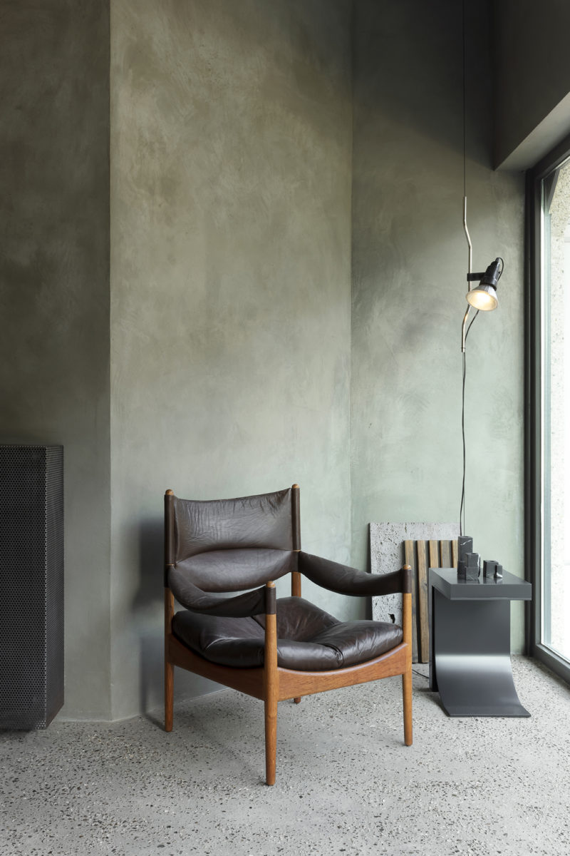 Grain Office 04